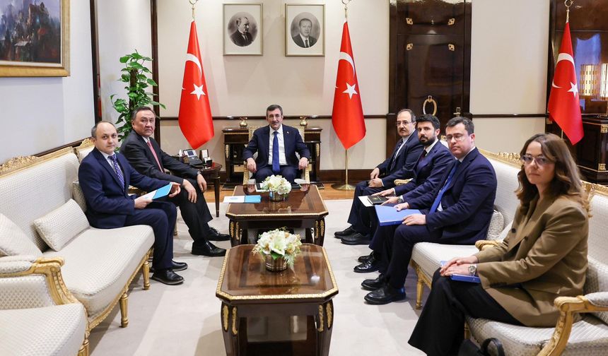 Yılmaz: Ünal Üstel’in TDT toplantısına davet edilmesi Türk dünyası için önemli