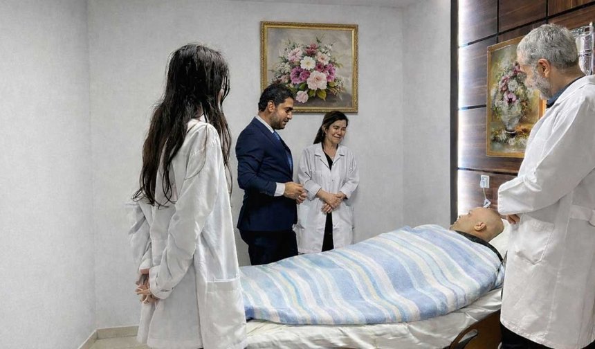 Savaşan: Sağlık sistemimizi el birliğiyle yeniliyoruz