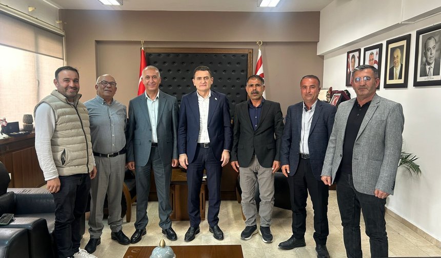 İçişleri Bakanı Oğuz, Alevi Kültür Merkezi heyetini kabul etti