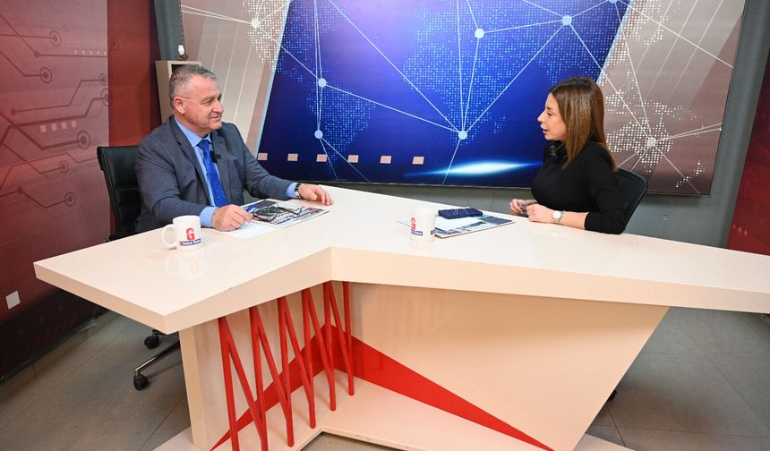 Bahar Sancar'la A'dan Z'ye...Bahar Sancar'ın konuğu YDP Genel Başkan Yardımcısı Turan Büyükyılmaz