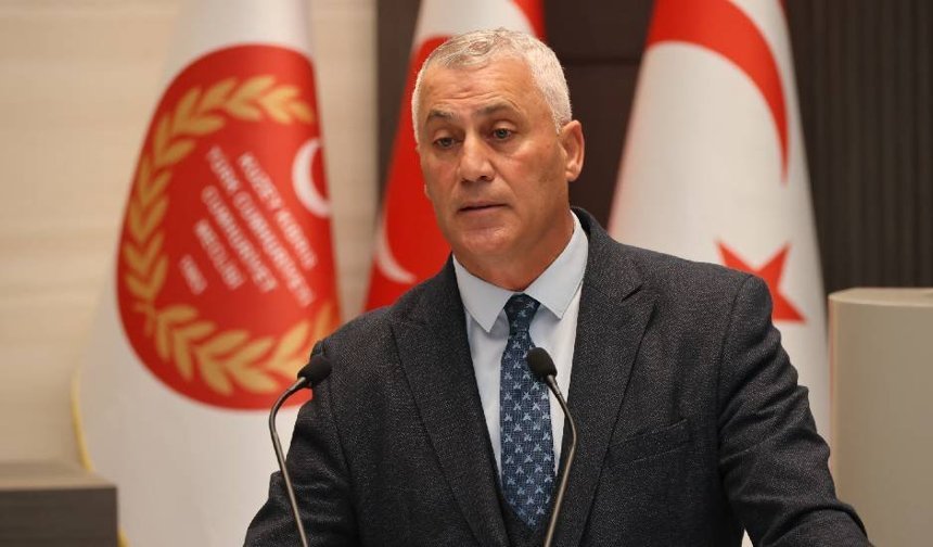 Amcaoğlu: Ekonomide sıkışma kaçınılmaz, önlem almak zorundayız