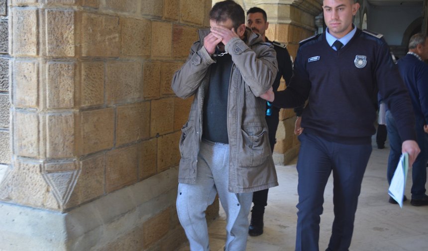 Şüpheli Araçtan Uyuşturucu Çıktı: Evdeki Aramada Terazilerle Yakalandı