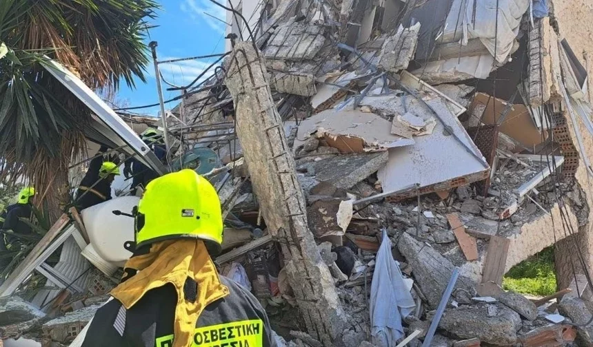 Limasol’da apartman çöktü: 4 yaralı