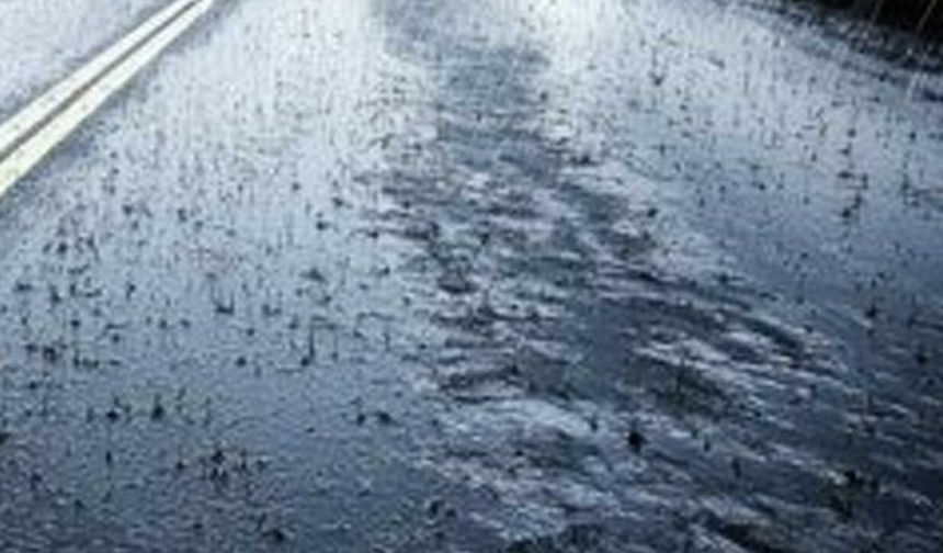 Lefkoşa-Gazimağusa Anayolu’nda Sağanak Yağış Uyarısı