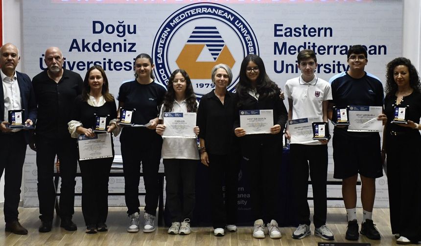 DAÜ 4. Ali Karasel Ortaokullar Arası Matematik Yarışması’nda ödüller verildi