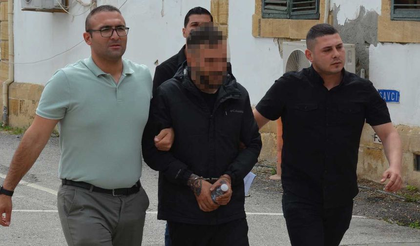 Spor Tesisi Otoparkında Bonzai Ele Geçirildi