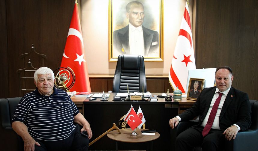 Öztürkler: Tarih alanındaki çalışmaların kurumsal bir çatı altında yürütülmesi ülkeye önemli katkılar sağlayacaktır