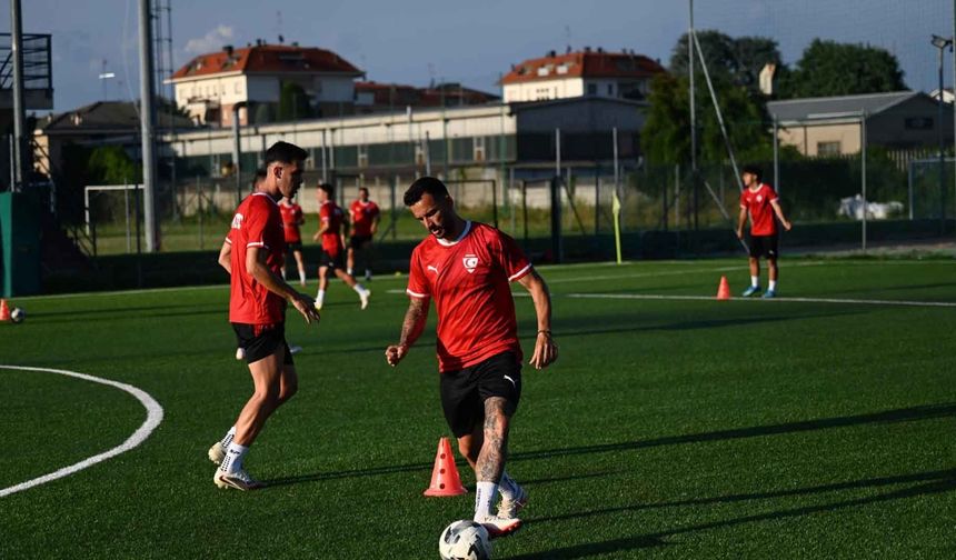 Sertoğlu: Sekiz yıl aradan sonra bir turnuvaya katılmanın heyecanını yaşıyoruz