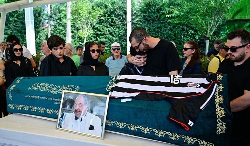 Gazeteci Reha Muhtar son yolculuğuna uğurlandı