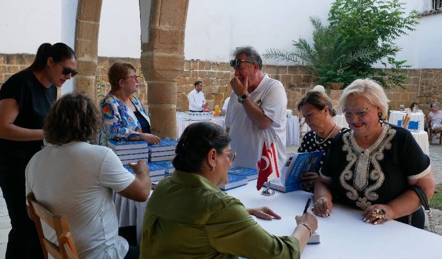 “Kuzey Kıbrıs Türk Cumhuriyeti’nin Coğrafyası” kitabının tanıtım ve imza etkinliği yapıldı
