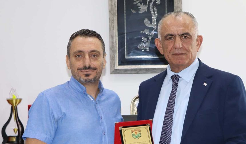 Çavuşoğlu: Öğrencilerimizi sporla buluşturan çalışmaları desteklemeye devam edeceğiz